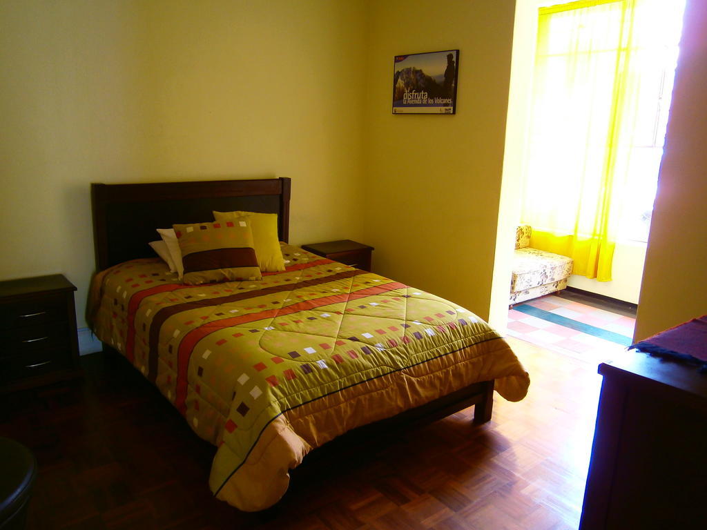 The Yellow House Hotell Quito Rom bilde